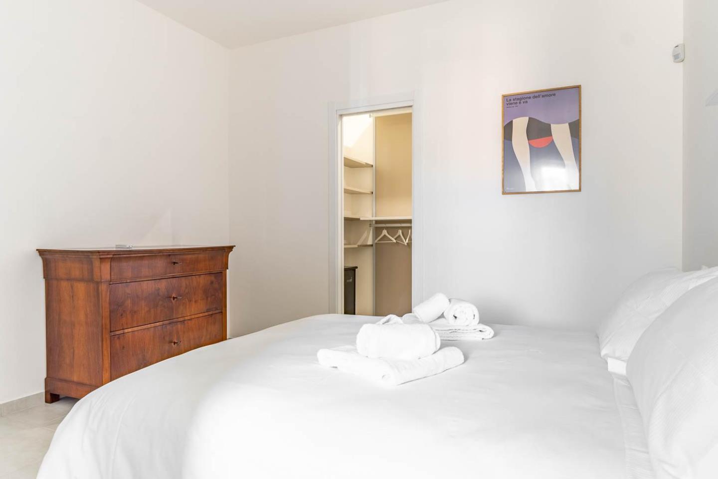 Dimora Manzoni - Bari Center Appartement Buitenkant foto